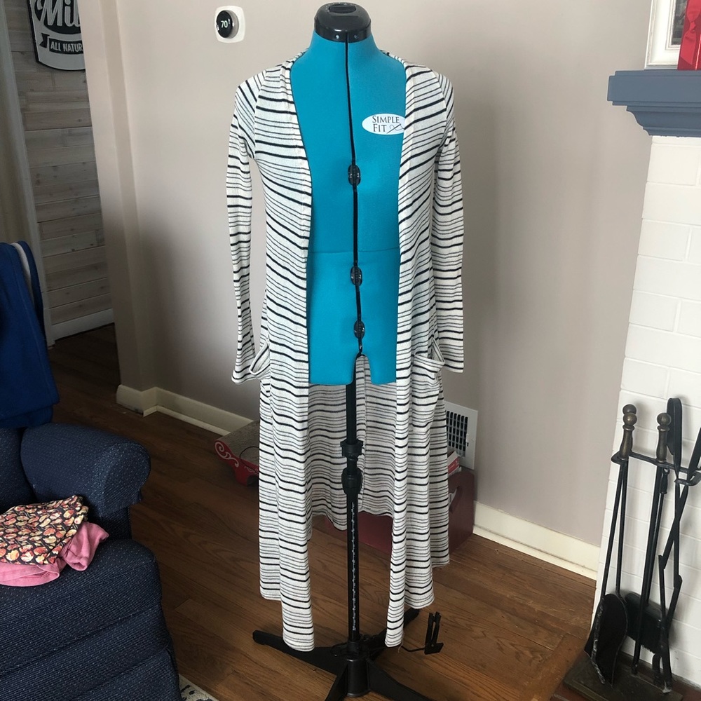 LuLaRoe cardigan